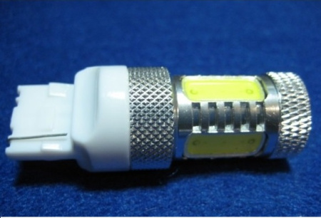 Светодиодная лампа Ledotex SM 6628-7 7440 (бесцоколь два конт) 4LED-6W белый